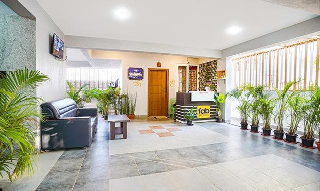 Hotel Sunroof Suites บังกาลอร์ ภายนอก รูปภาพ