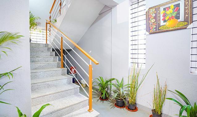 Hotel Sunroof Suites บังกาลอร์ ภายนอก รูปภาพ