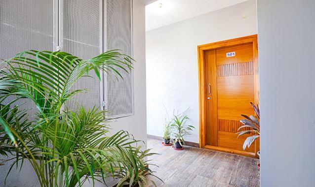 Hotel Sunroof Suites บังกาลอร์ ภายนอก รูปภาพ